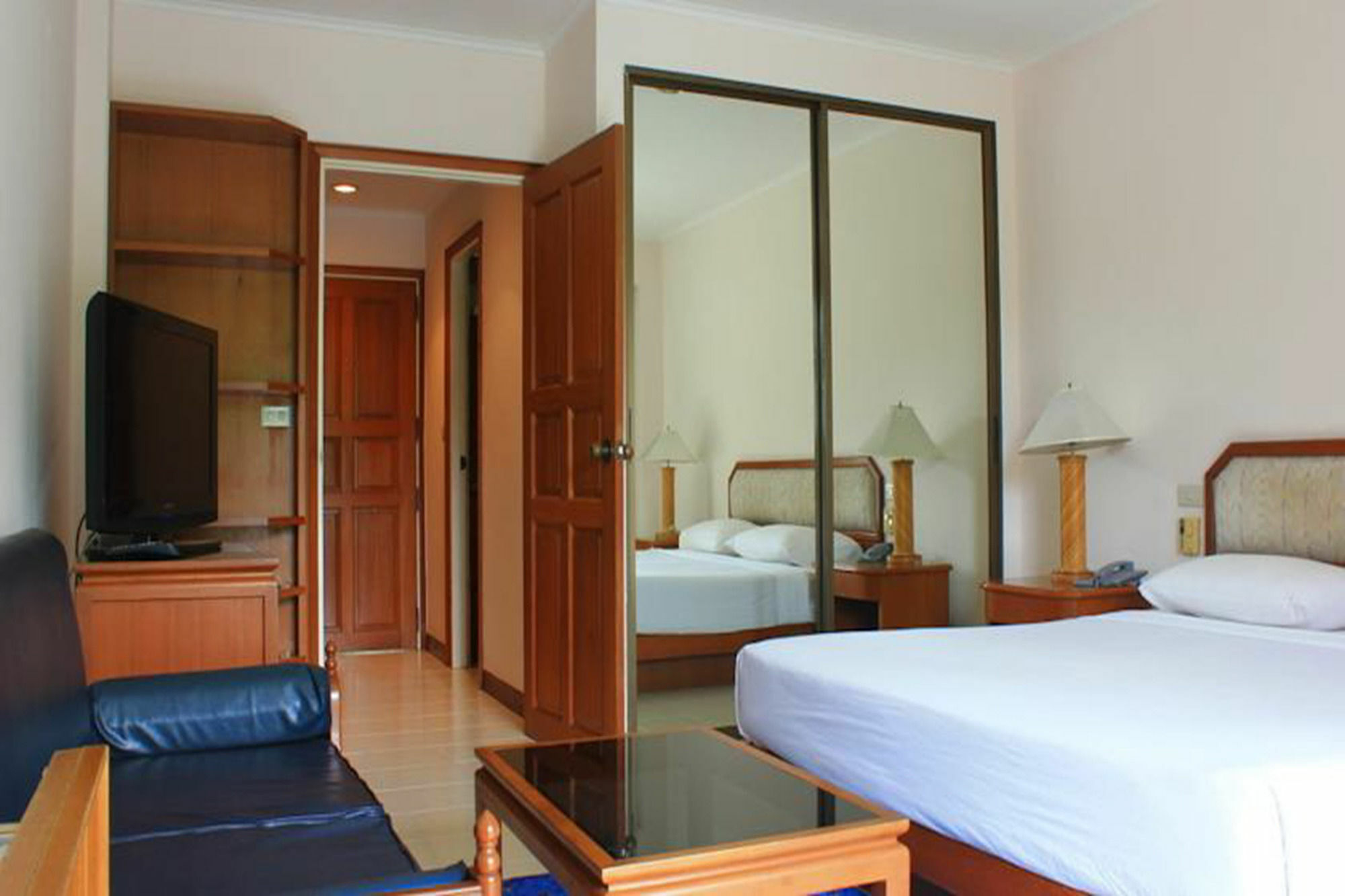 The Monaco Residence Pattaya Zewnętrze zdjęcie