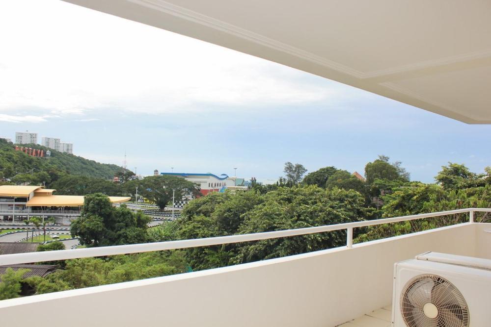 The Monaco Residence Pattaya Zewnętrze zdjęcie